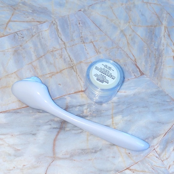 ARIEL Silk Sleep Mask and Under-Eye Care - Thumbnail 4